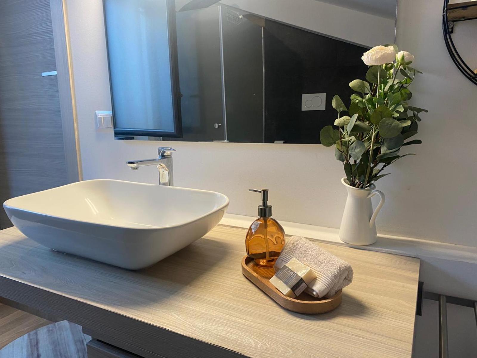 Oltremare Holiday Home Катанія Екстер'єр фото